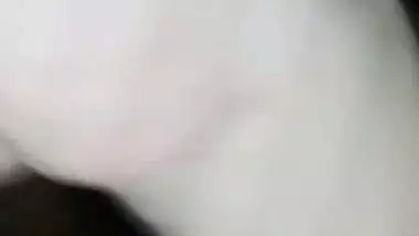 Romantic songs and a deep Indian blowjob from Bhabhi