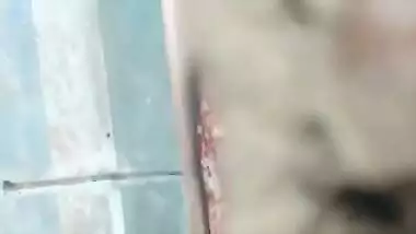 Man fucks Desi wife's XXX cavity in the reverse cowgirl pose outdoors