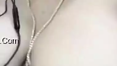 Today Exclusive- Horny Bhabhi Showing Her Boobs And Pussy On Video Call Part 2