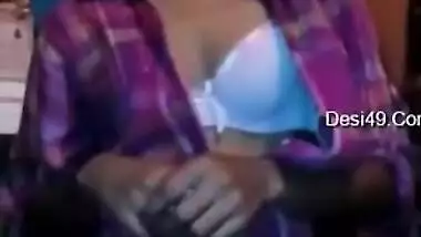 Desi sex model gets prepared for work but sex-addicted guy wants boobs