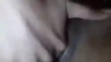 Bf ke liye phudi ka pani nikala