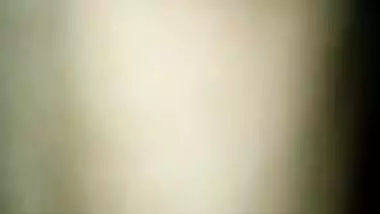 Close up porn video of Indian woman showing her boobs and wet snatch