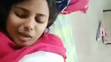 Horny Indian masturbatin selfie MMS