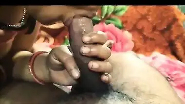 Brother-sister's first sex after impressing sister. in clear Hindi voice