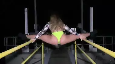 PAWG Kelsi Monroe Dresses Up for A Spooky Halloween and Gets Fucked Outdoors at Night