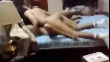 Senior boys aur junior ke group chudai ki Hindi blue film