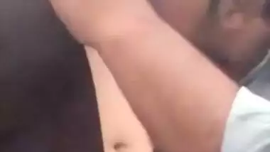 Desi stud makes out with GF and kisses her XXX nipples before sex