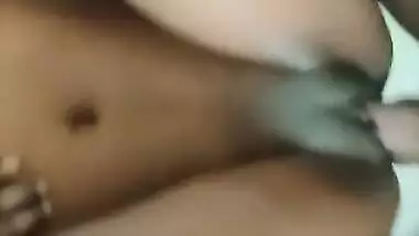 Indian Desi Bhabhi With Muslim Boyfriend In Husband Room Fucking Hard Video 1
