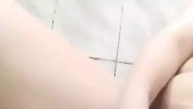 Cute Girl Masterbation With Hard Object In Corona Virus Home Made