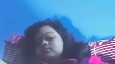 Bangladeshi Beautiful Super Horny Chittagong Girl Pussy Fingering Part 1