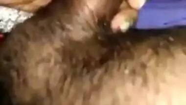 Tamil girl uma sucks her bf cock & takes cum in her mouth