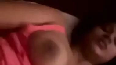 Sri Lankan nude masturbation MMS