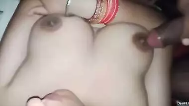 Happy boyfriend XXX jerks off to nude tits of Desi chick and cums