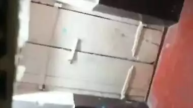 Perv sets era in Indian neighbor's house and she doesn't even suspect