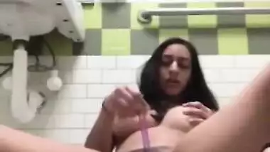 Fan got hard for Indian chick taking her to private for XXX masturbation