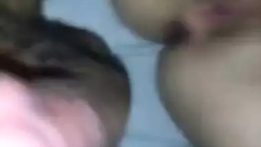 Guy is very lucky because XXX Indian girlfriend agrees to have sex on camera