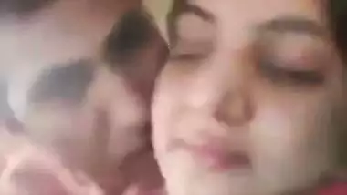 Pakistani boss secretary fondling sex in car video