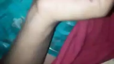 Fat pussy of lean village beauty getting explored