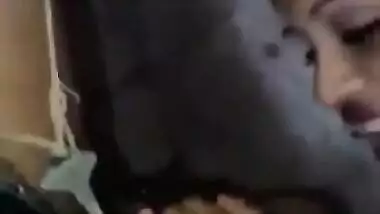 Desi Beautiful gf sucking lover dick