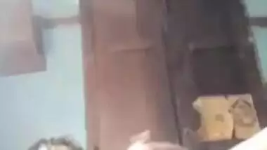Elated Desi hottie spreads legs to finger her cute cunt for MMS clip