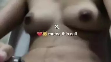 Today Exclusive- Sexy Tamil Girl Showing Her Nude Body To Lover On Video Call