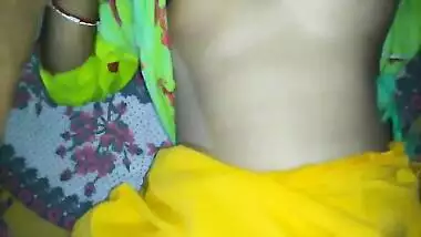 Desi Bhabhi In Outdoor Shot Came Back To His House And Had Sex