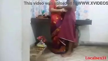 Desi Bengali desi Village Indian Bhabi Kitchen Sex In Red Saree ( Official Video By Localsex31)