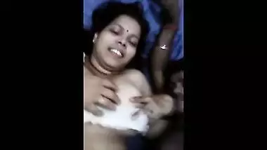 Indian family MMS of Mere Chacha ne Mami ke saath jordaar sex kiya