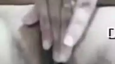 Self-isolated Indian girl has no choice but to play with pussy