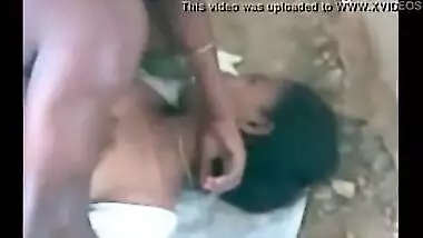 Sex mms of a horny teen girl fucking her elder brother’s friend