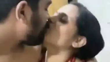 Indian sex MMS of a romantic couple fucking