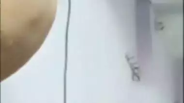 Young guy fucks village aunty in a desi sex video