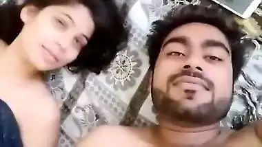 Sexy romantic Indians – After sex video