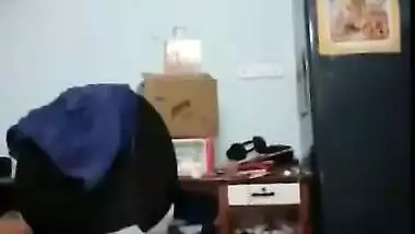 Indian Hot young college girl nude show