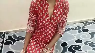 Desi Indian Village Bhabhi Ne Khula Parlour Officer Ko Rishwat Na Dene Par Aapni Gaand Marwai Xxx Hd In Hindi Audio