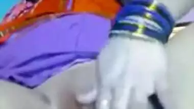 Tamil Desi bhabhi fingering