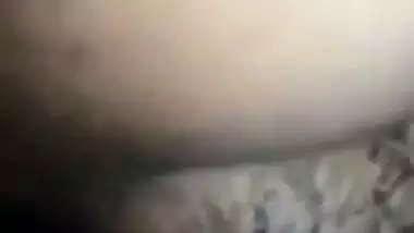 BF fucks a Bangla naked college girl in the bed